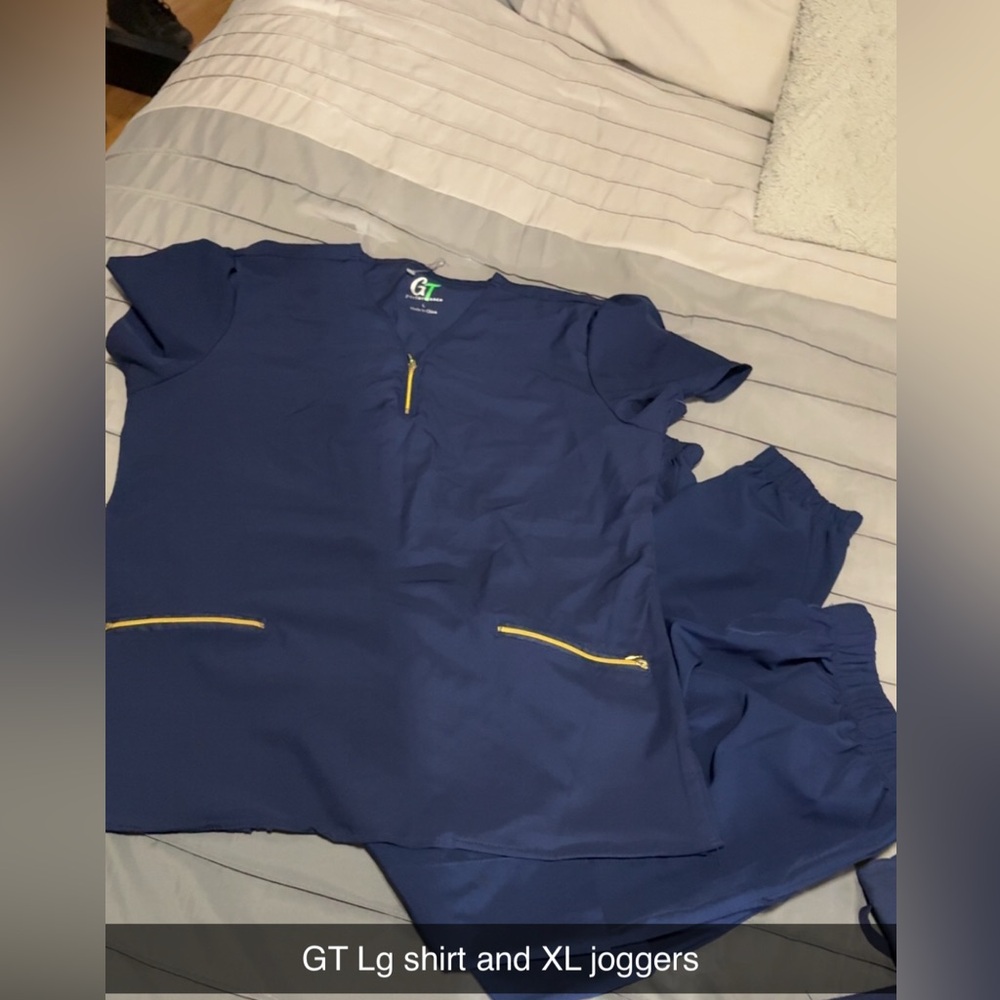 GT Navy Blue Button-Accent Top and Jogger Set